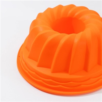 Форма силиконовая для выпечки Доляна «Немецкий кекс. Заварное печенье», 24×24×10 см, цвет МИКС