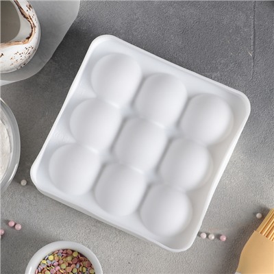 Форма силиконовая для муссовых десертов и выпечки Доляна «Сладкие шарики», 14,8×4,1 см (внутренний размер 12,5×12,5 см), цвет белый