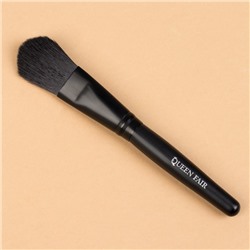 Кисть для макияжа «Premium Brush», в чехле, 14,5 см, цвет чёрный