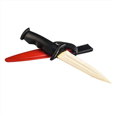 Резиновый нож для обучения ближнему бою (красные ножны) - Специально изготовлен для обучения ножевому бою, идеально имитирует армейские ножи и минимизирует риск получения травм и порезов. Подходит для одиночных и парных занятий, в качестве реквизита для съемок №1355
