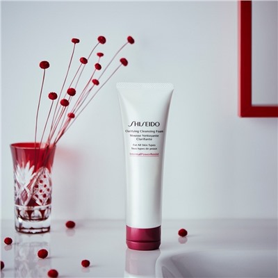 Shiseido Clarifying Cleansing Foam  Очищающая пенка для умывания