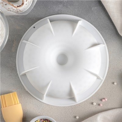 Форма силиконовая для муссовых десертов и выпечки Доляна «Снежная гора», 18,8×5,5 см, цвет белый
