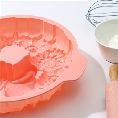 Форма силиконовая для выпечки Доляна «Немецкий кекс. Праздничный венок», 26×30 см, с ручками, цвет МИКС