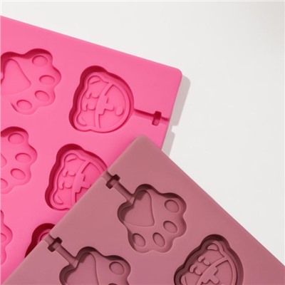 Форма силиконовая для леденцов Доляна «Мишка», 25×10,5×1 см, 12 ячеек (3×3,3 см), с палочками, цвет МИКС