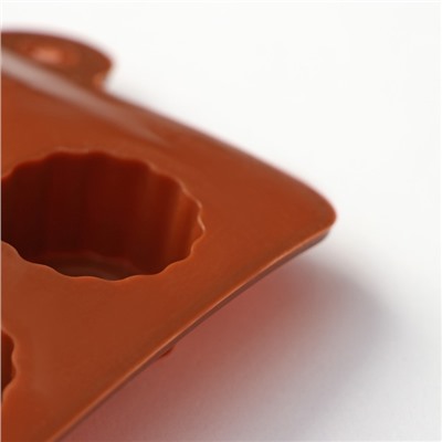 Форма силиконовая для льда и кондитерских украшений Доляна «Конди», 20×11×1,5см (2,5×2,5×1,5 см), 15 ячеек, цвет коричневый