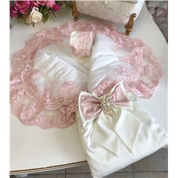 Конверт-одеяло на выписку "Принцесса" (молочный с розовым кружевом)