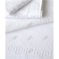 Белое полотенце для гостиниц с бордюром 400