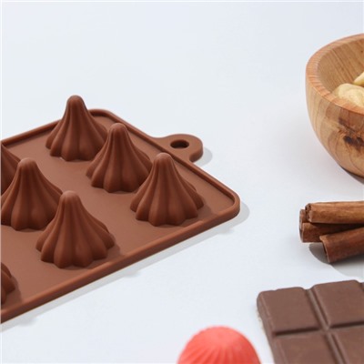 Форма силиконовая для шоколада Доляна «Трюфо», 21×10×2,2 см, 15 ячеек, цвет шоколадный