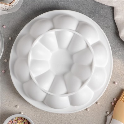 УЦЕНКА Форма силиконовая для муссовых десертов и выпечки Доляна «Цветок», 21×7 см, цвет белый