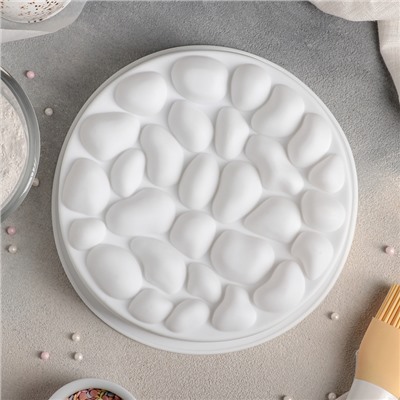 Форма силиконовая для муссовых десертов и выпечки Доляна «Камешки», 19,5×5,5 см, цвет белый