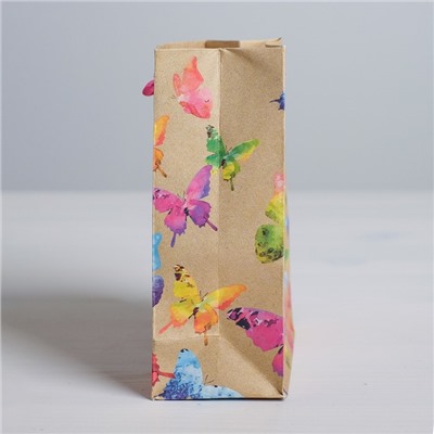 Пакет крафтовый вертикальный «Бабочки», MS 18 × 23 × 10 см