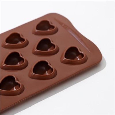 Форма силиконовая для льда и кондитерских украшений Доляна «Сердечки», 21×10,5×1,5 см, 12 ячеек, цвет шоколадный