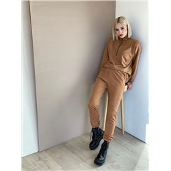 5727 Костюм из трикотажа с Peach-эффектом в цвете camel