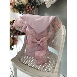 Конверт-одеяло на выписку "Венеция" (розовый с розовым кружевом)