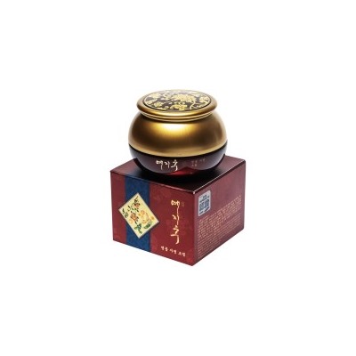 Крем для век с экстрактом красного женьшеня Bergamo Yezihu Ginseng Eye Cream