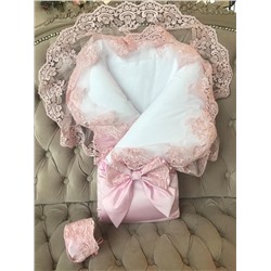 Зимний конверт-одеяло на выписку "Королевский" (розовый с розовым кружевом)