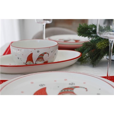 Блюдо сервировочное Доляна «Рождественские гномики», 28,5×14,8×3,5 см, цвет белый
