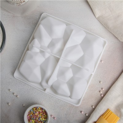 Форма силиконовая для муссовых десертов и выпечки Доляна «Диамант», 18×18 см, цвет белый